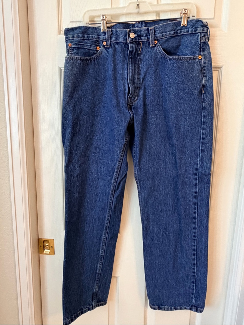 Signature by Levi Strauss Men's Classic Relaxed Dark Blue Jeans
